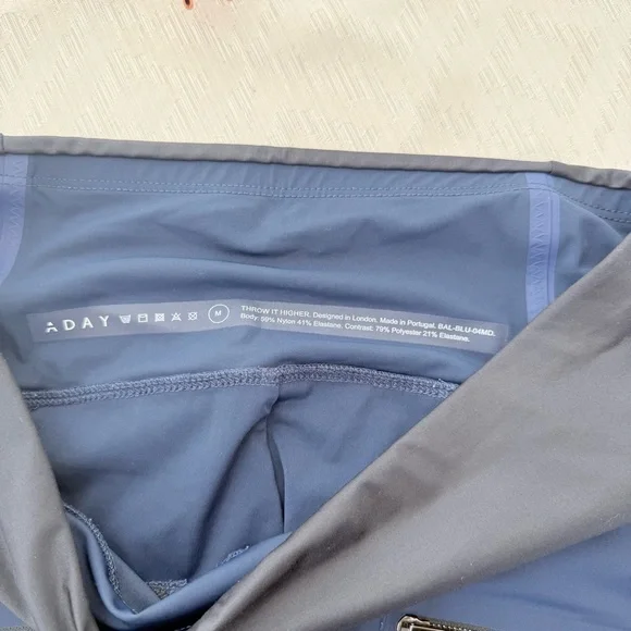 ADAY Throw it Higher Women’s Leggings Size Medium - Picture 4 of 7